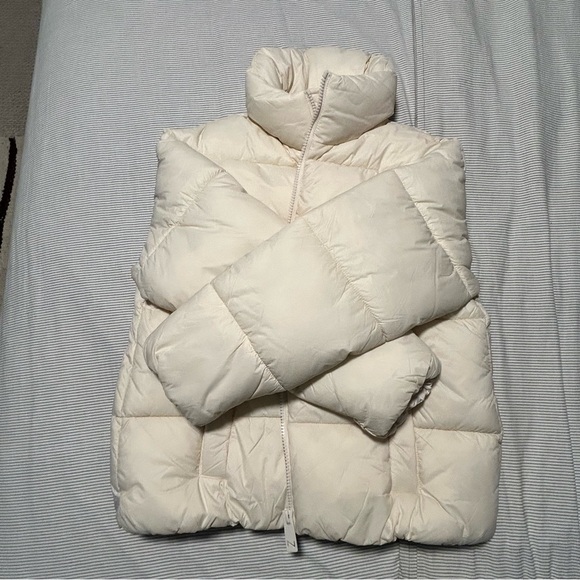 Noize Puffer Jacket from the Jilly Box by Jillian Harris - Size M - Picture 6 of 10